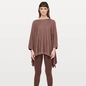LULULEMON Divinity Poncho Woven Spanish Oak Mauve {X53}